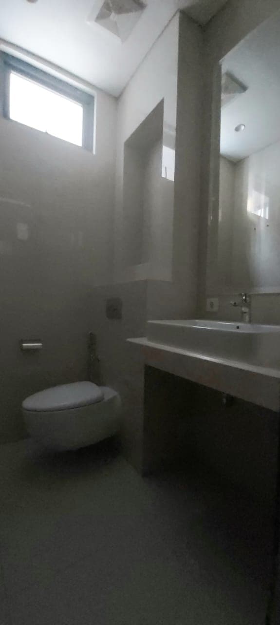 Disewakan Apartment Rosebay View Pool, Golf